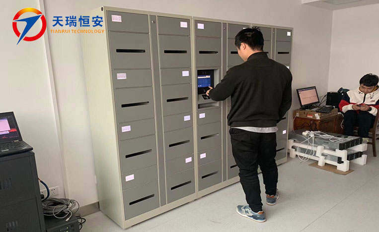 智能文件交換柜