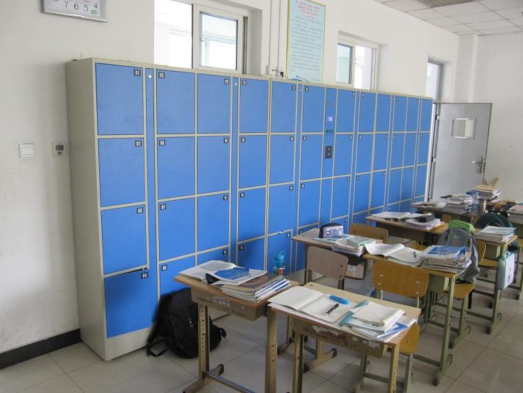 【天瑞恒安】電子存包柜適用于生活中常見的哪些行業(yè)？